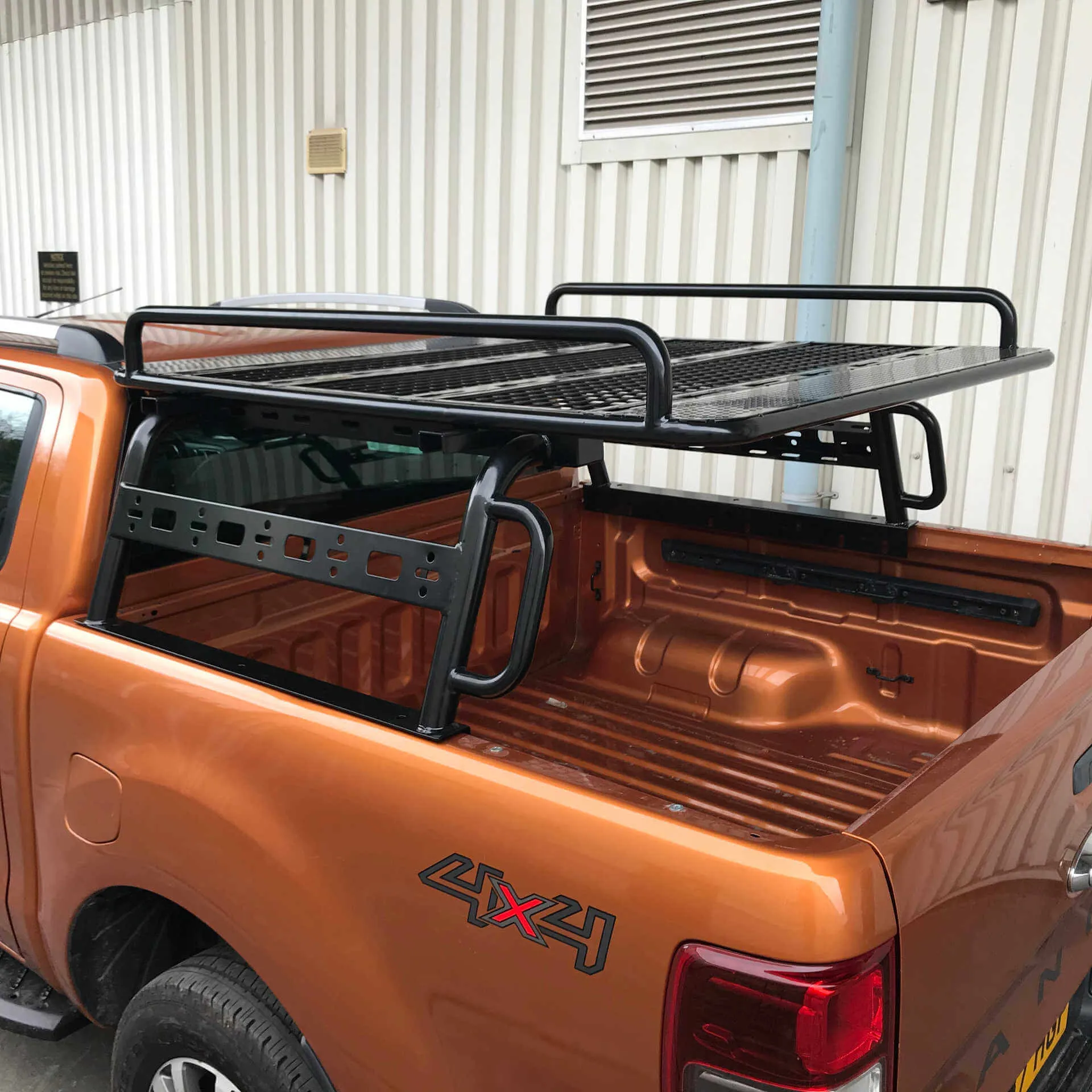 Adjustable Load Bed Cargo Frame with Side Rail Rack for Isuzu D-Max 2002-2007