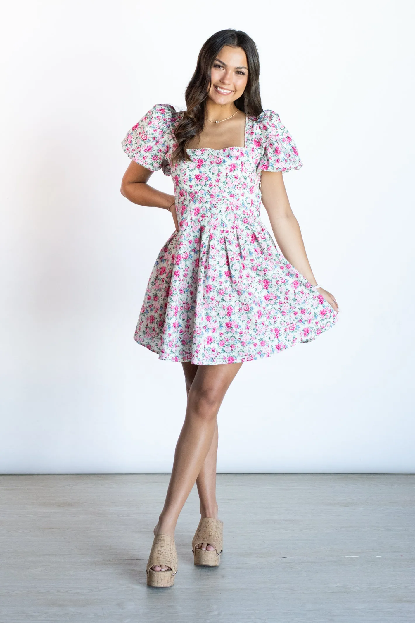 Blooming Elegance Floral Puff Sleeve Dress