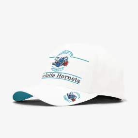 Charlotte Hornets Show Up Classic Redline Snapback - Off White