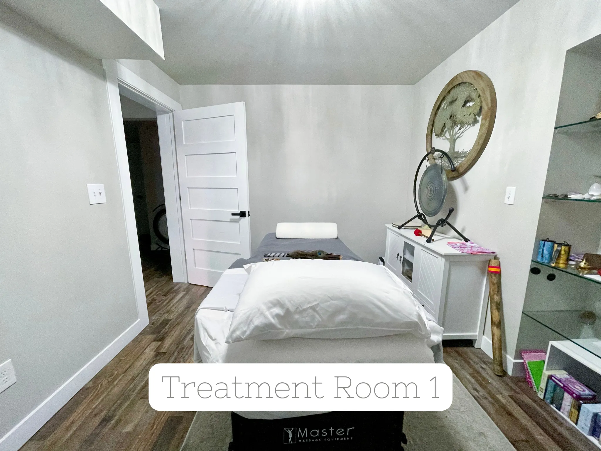 Weekday Treatment Room Rental